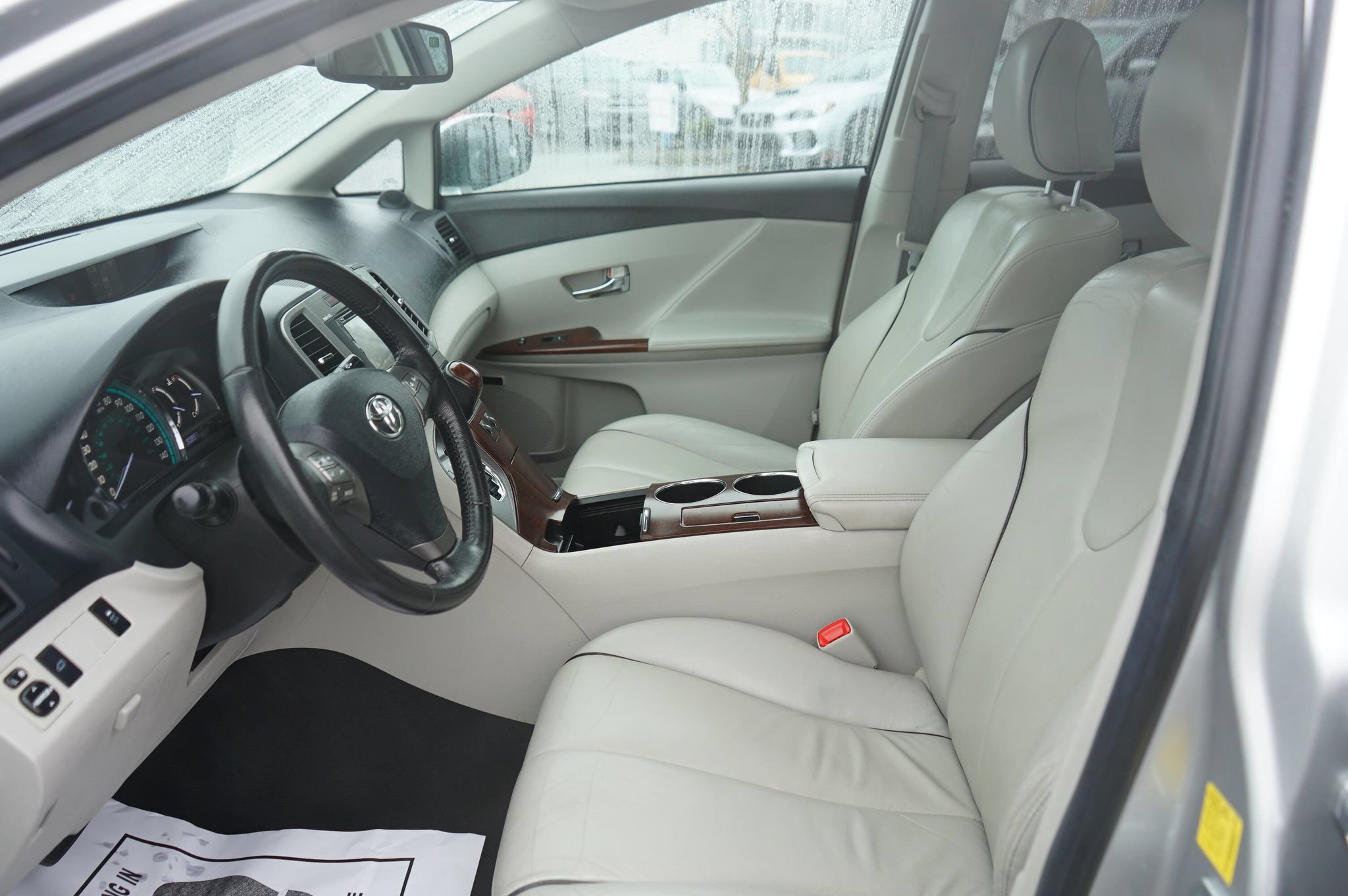 Used 2011 Toyota Venza AWD w/ Premium Pkg #2 image 13