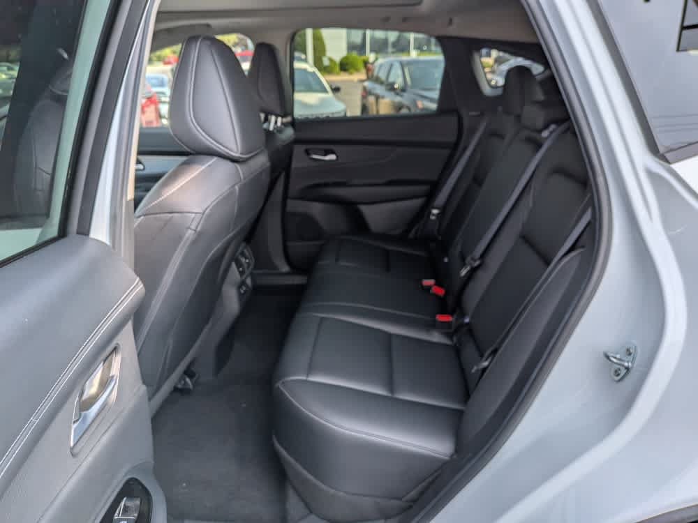 Used 2025 Nissan Murano SL w/ Cargo Package AWD/4WD image 17