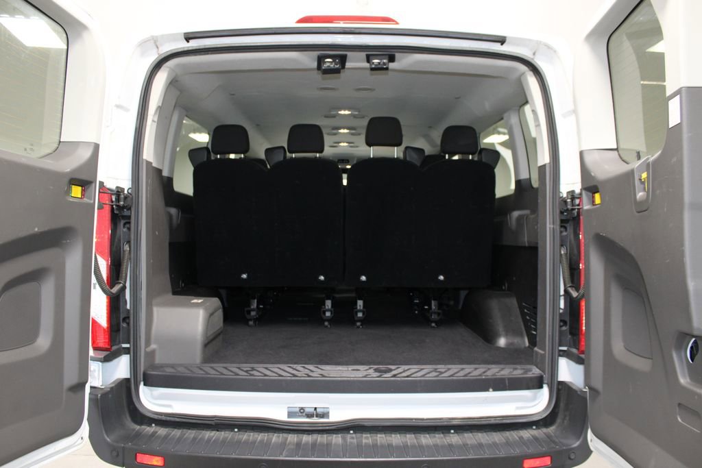 Used 2024 Ford Transit 350 XLT image 13