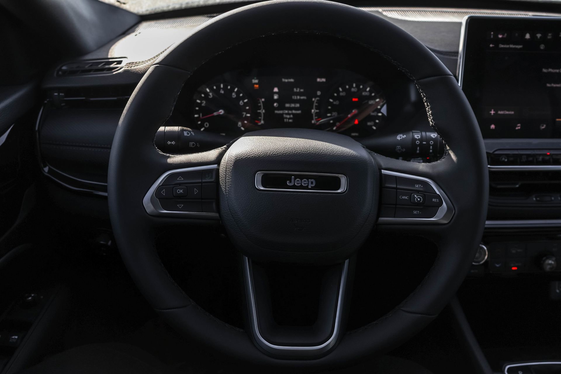 New 2026 Jeep Compass Latitude image 25