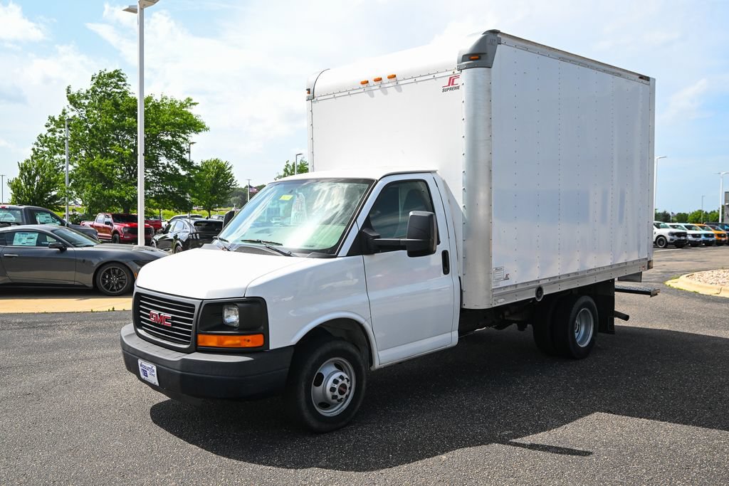 Used 2016 GMC Savana 3500 RWD image 9