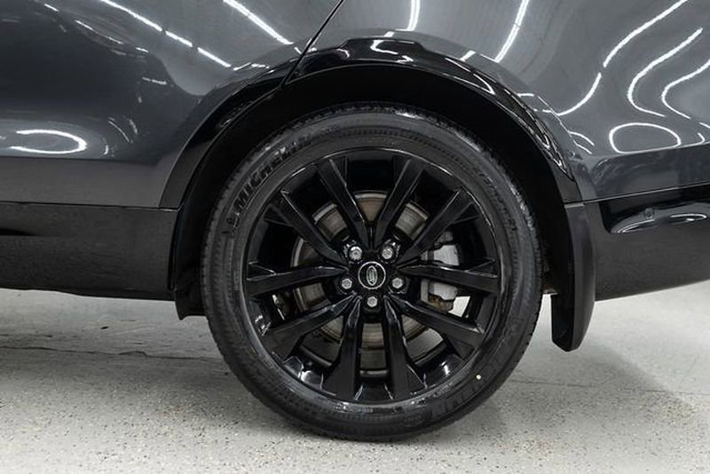 Used 2023 Land Rover Discovery S R-Dynamic image 47