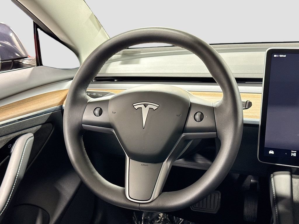 Used 2023 Tesla Model 3 Standard Range image 16