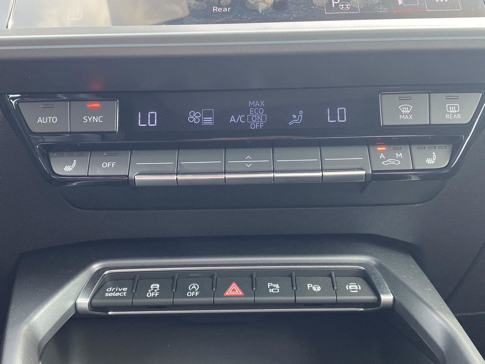 Used 2025 Audi A3 2.0T Premium w/ Convenience Package image 17