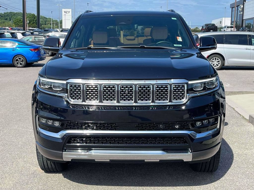 Used 2022 Jeep Grand Wagoneer Series III w/ Rear-Seat Entertainment Group AWD/4WD image 36