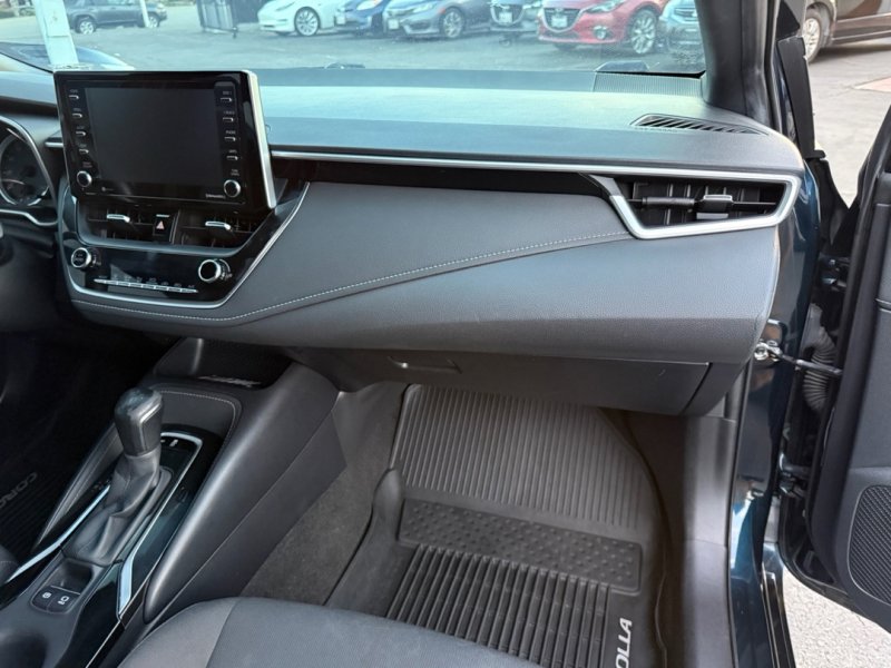Used 2021 Toyota Corolla SE image 24