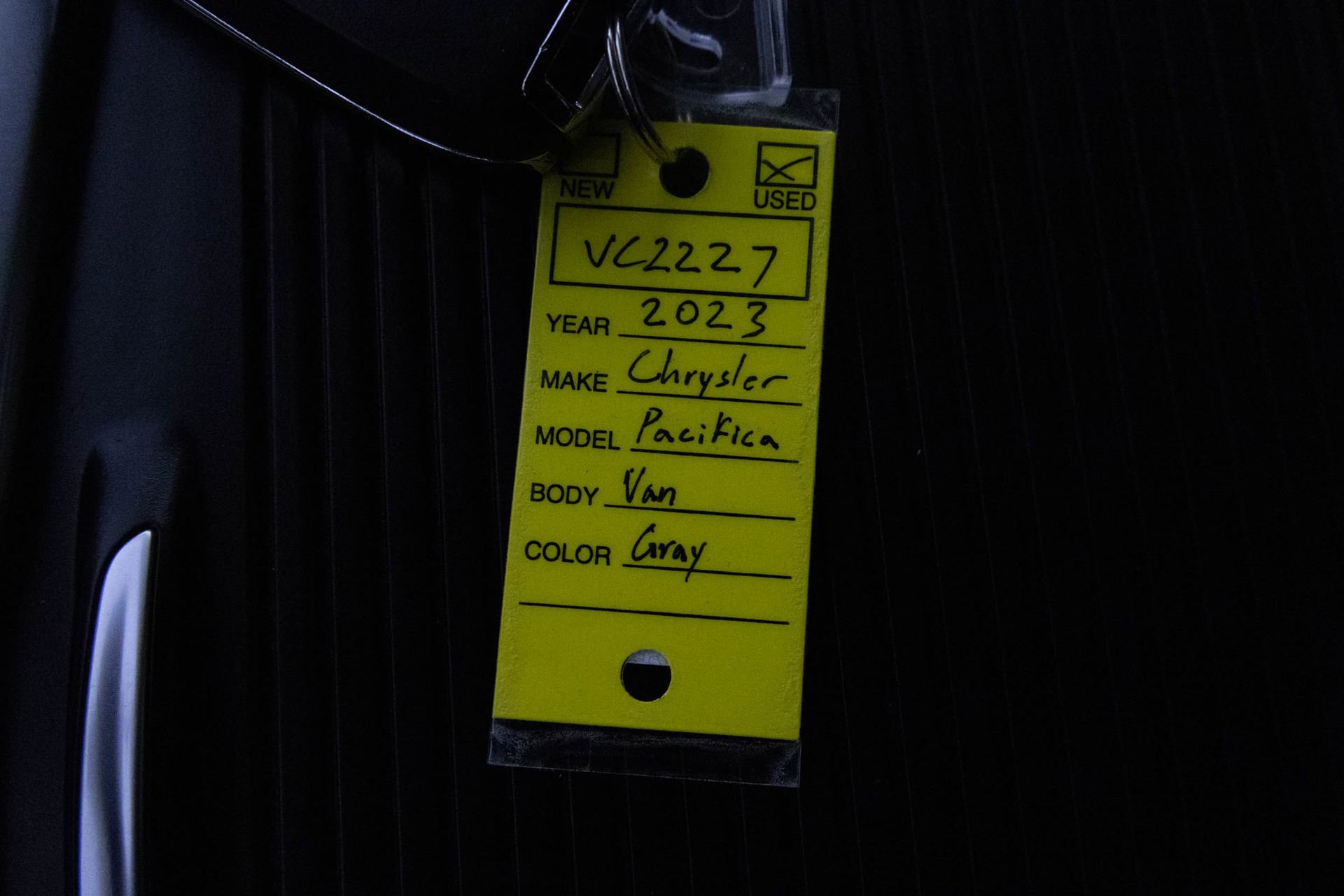 Used 2023 Chrysler Pacifica Touring-L image 26