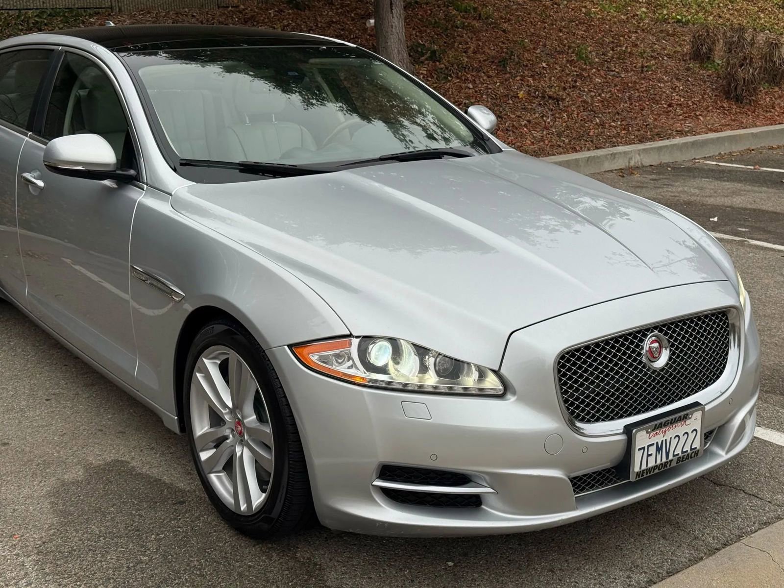 Used 2014 Jaguar XJ L Portfolio image 6