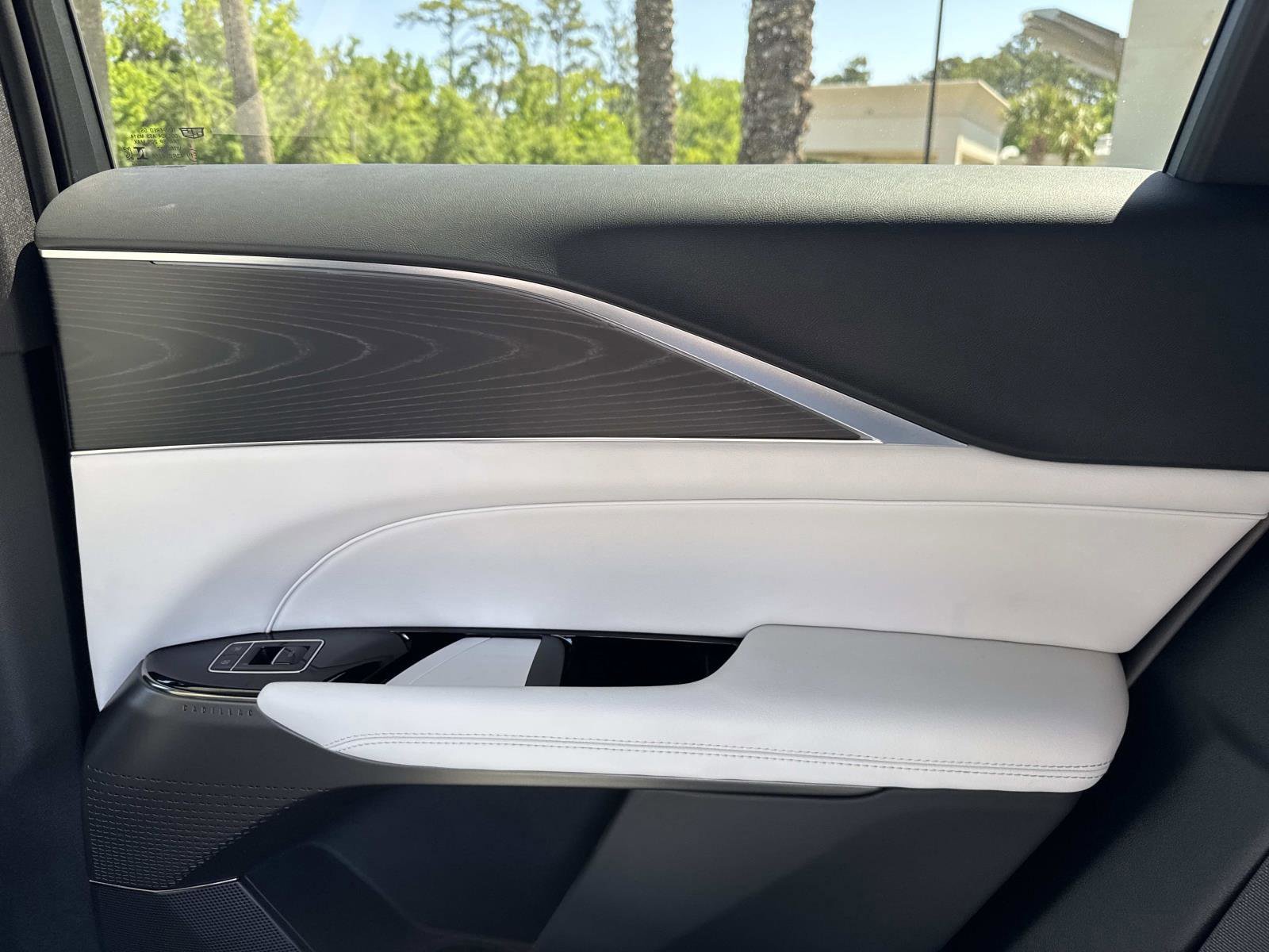New 2026 Cadillac Lyriq Luxury RWD image 16