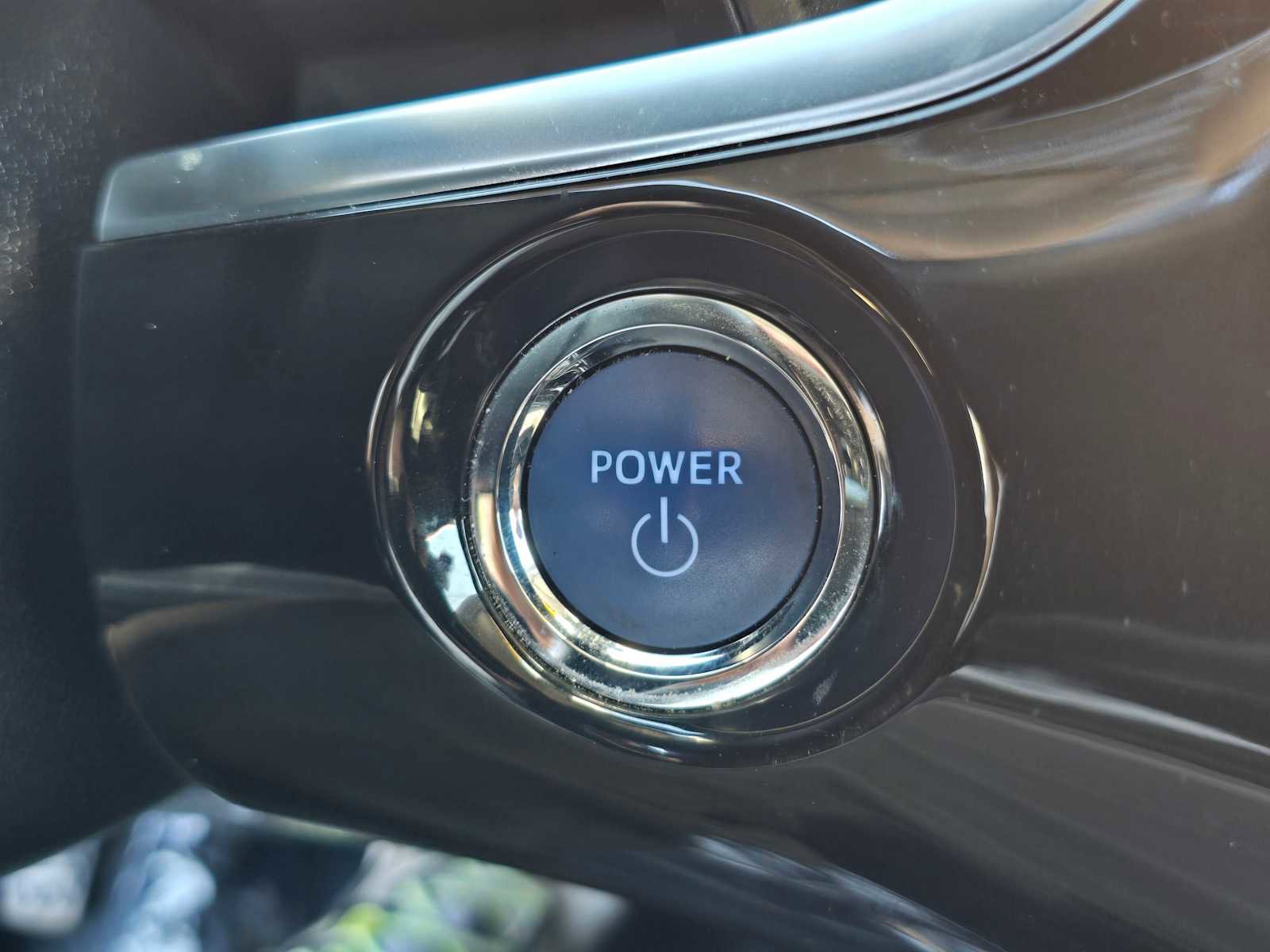 Used 2017 Toyota Prius Prime Premium image 33