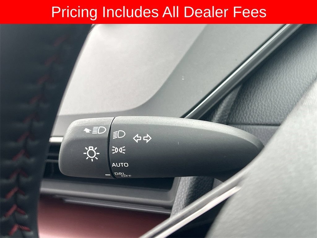 New 2026 Toyota Prius Plug-In Hybrid FWD image 14
