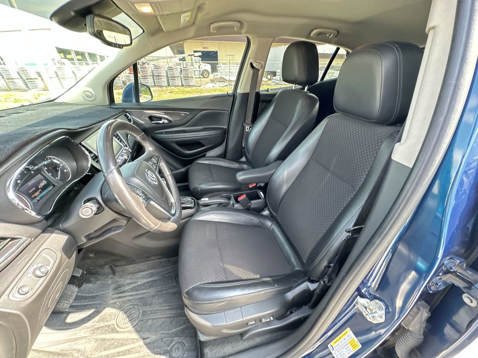 Used 2019 Buick Encore Preferred AWD/4WD image 19