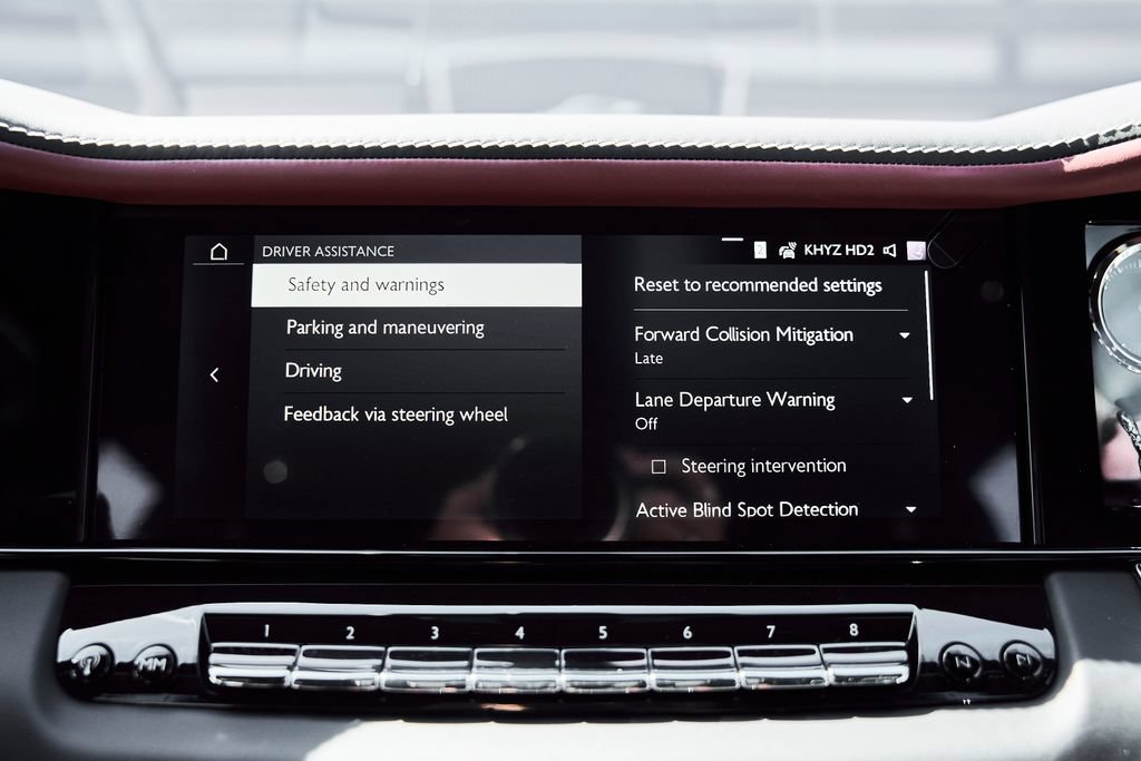 Used 2026 Rolls-Royce Cullinan AWD/4WD image 70