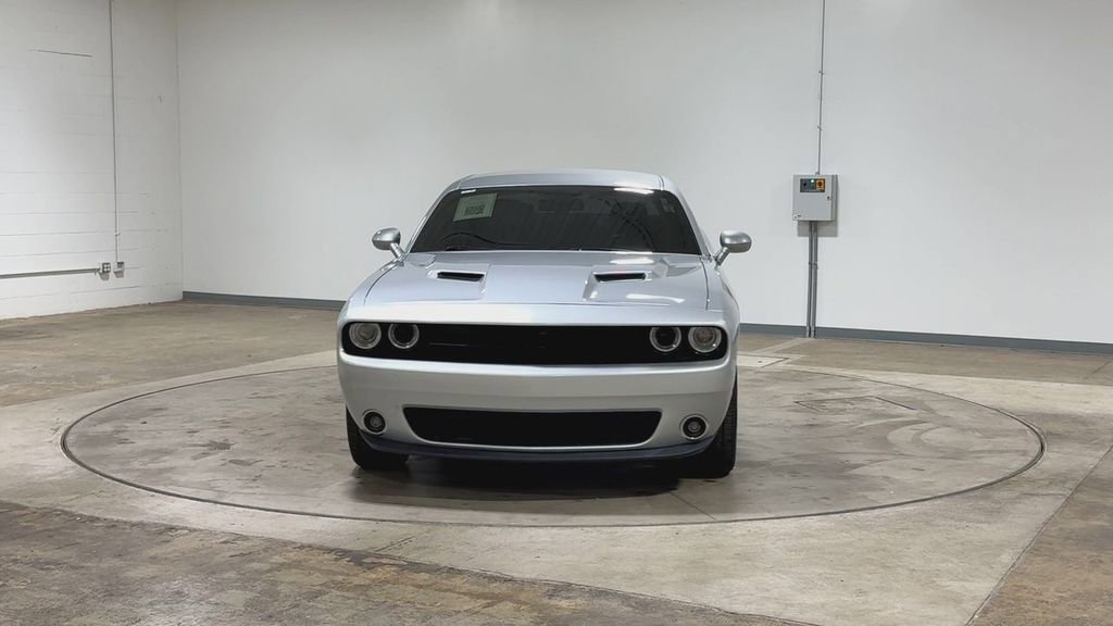 Used 2020 Dodge Challenger SXT w/ Blacktop Package AWD/4WD image 3