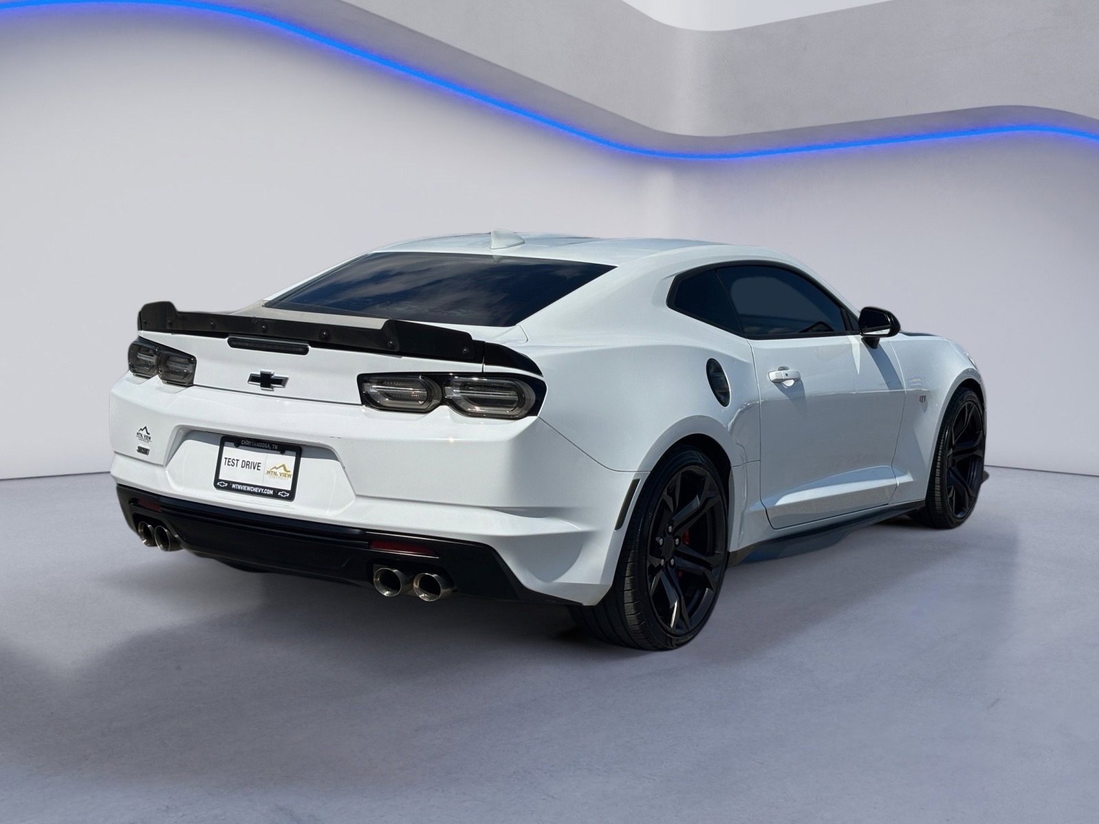 Used 2019 Chevrolet Camaro SS image 13