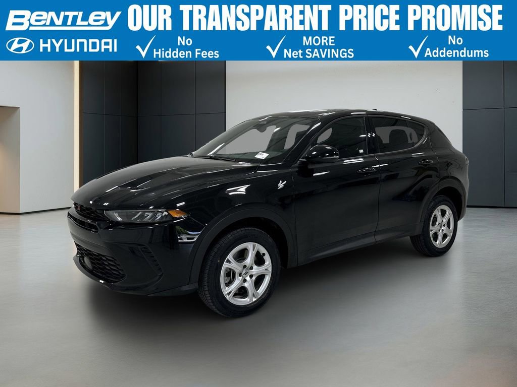 Used 2024 Dodge Hornet GT w/ Cold Weather Group AWD/4WD video 1