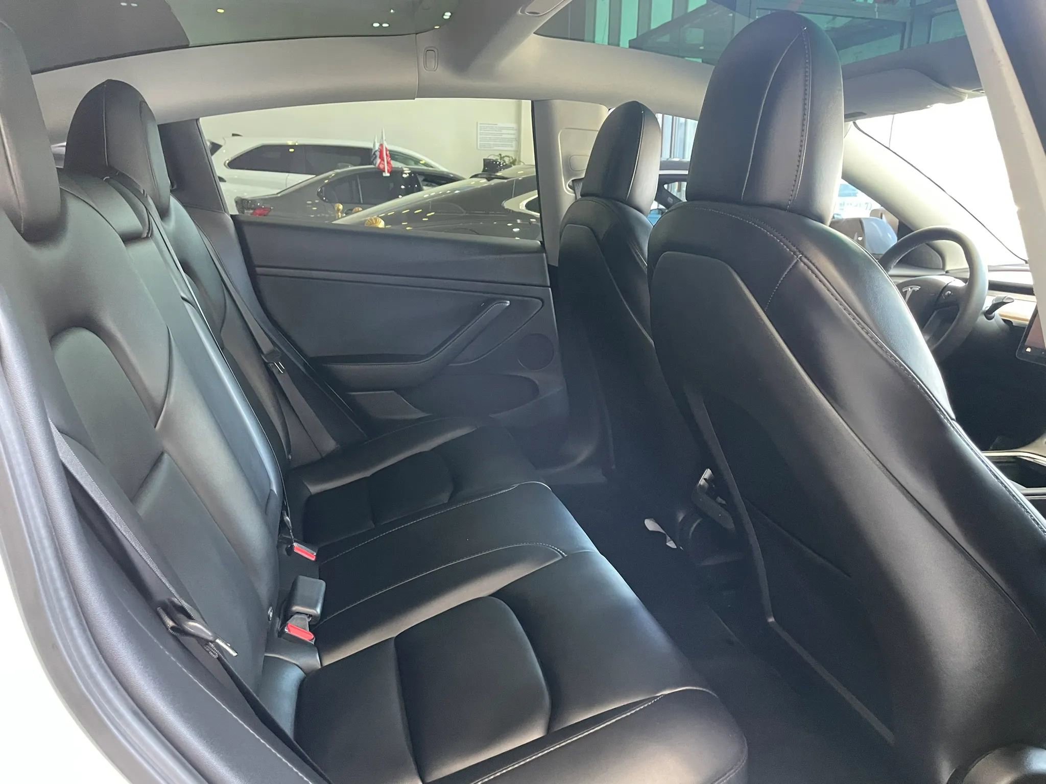 Used 2022 Tesla Model 3 Performance image 14