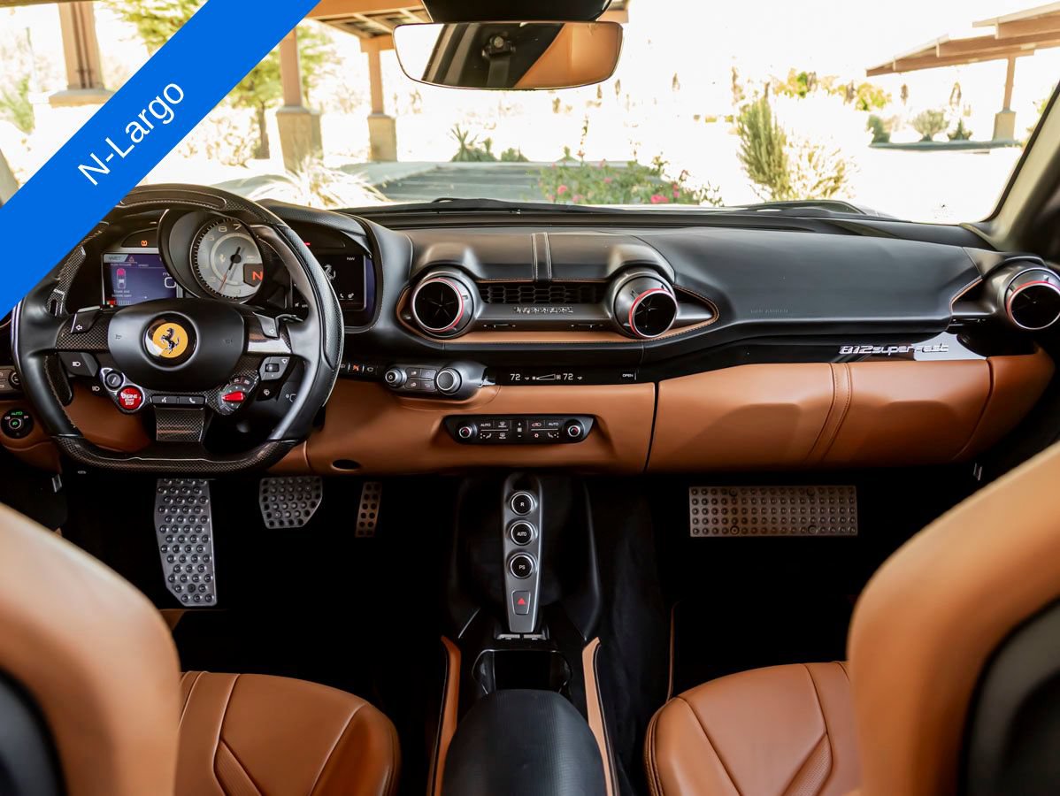 Used 2020 Ferrari 812 Superfast RWD image 26