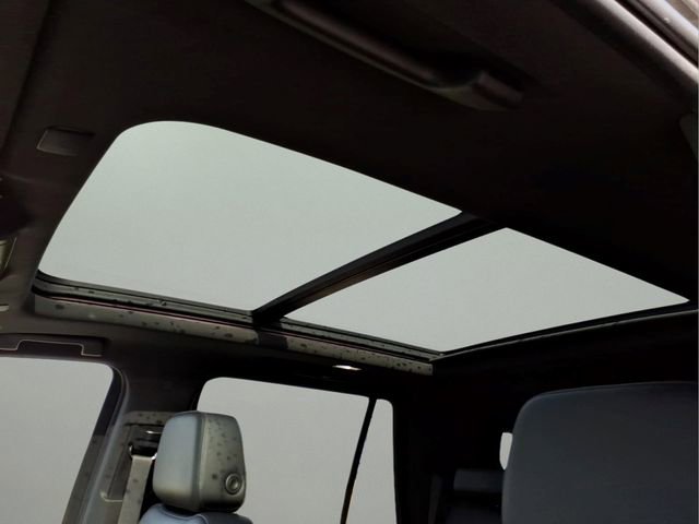 Used 2021 Chevrolet Tahoe LT w/ LT Signature Package image 12