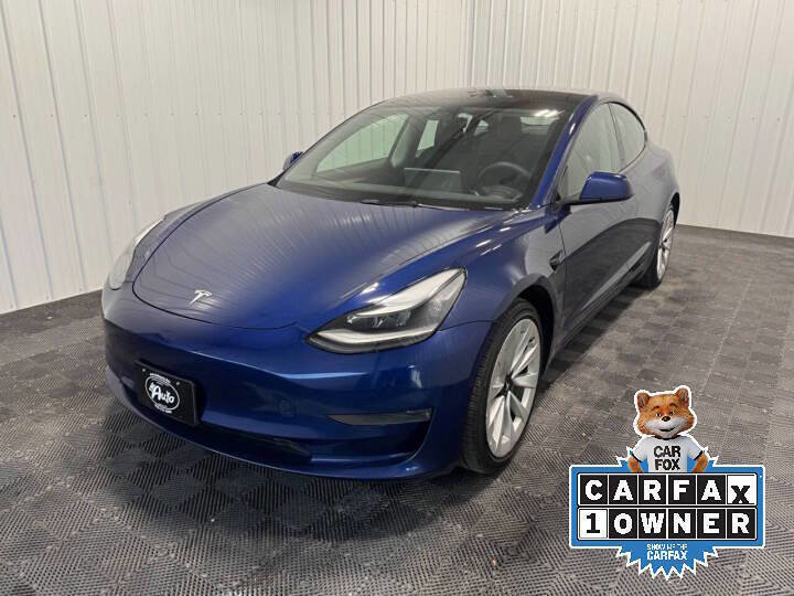 Used 2022 Tesla Model 3 image 1