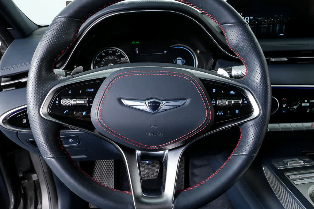Used 2022 Genesis GV70 2.5T w/ Sport Prestige Package image 9