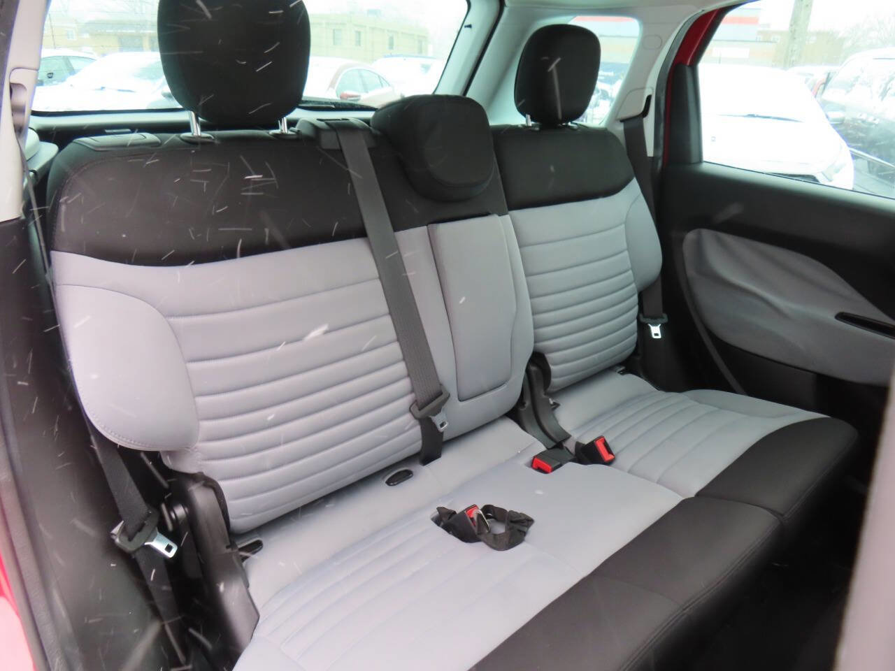 Used 2014 FIAT 500L Easy w/ Popular Equipment Group image 38