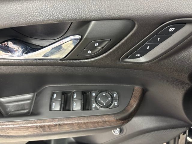 Used 2023 GMC Acadia Denali FWD image 20