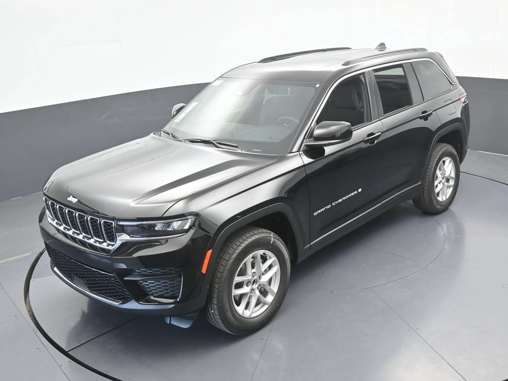 New 2026 Jeep Grand Cherokee Laredo X AWD/4WD image 40