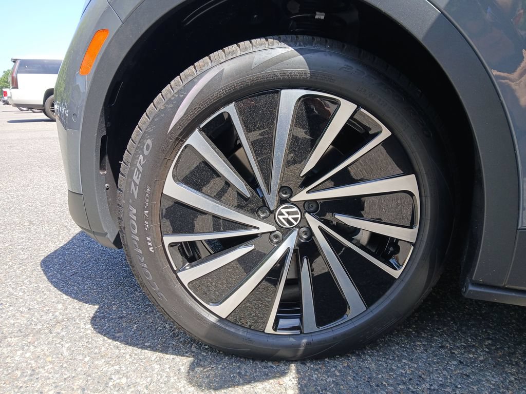 New 2026 Volkswagen ID.4 Pro AWD/4WD image 26