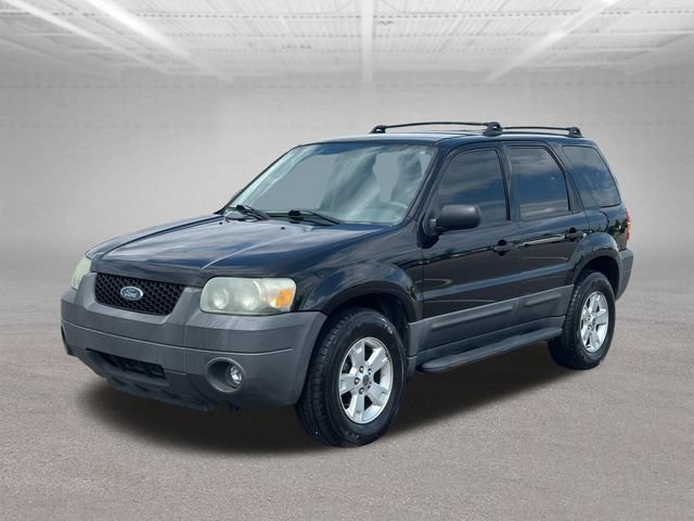 Used 2005 Ford Escape XLT AWD/4WD video 3