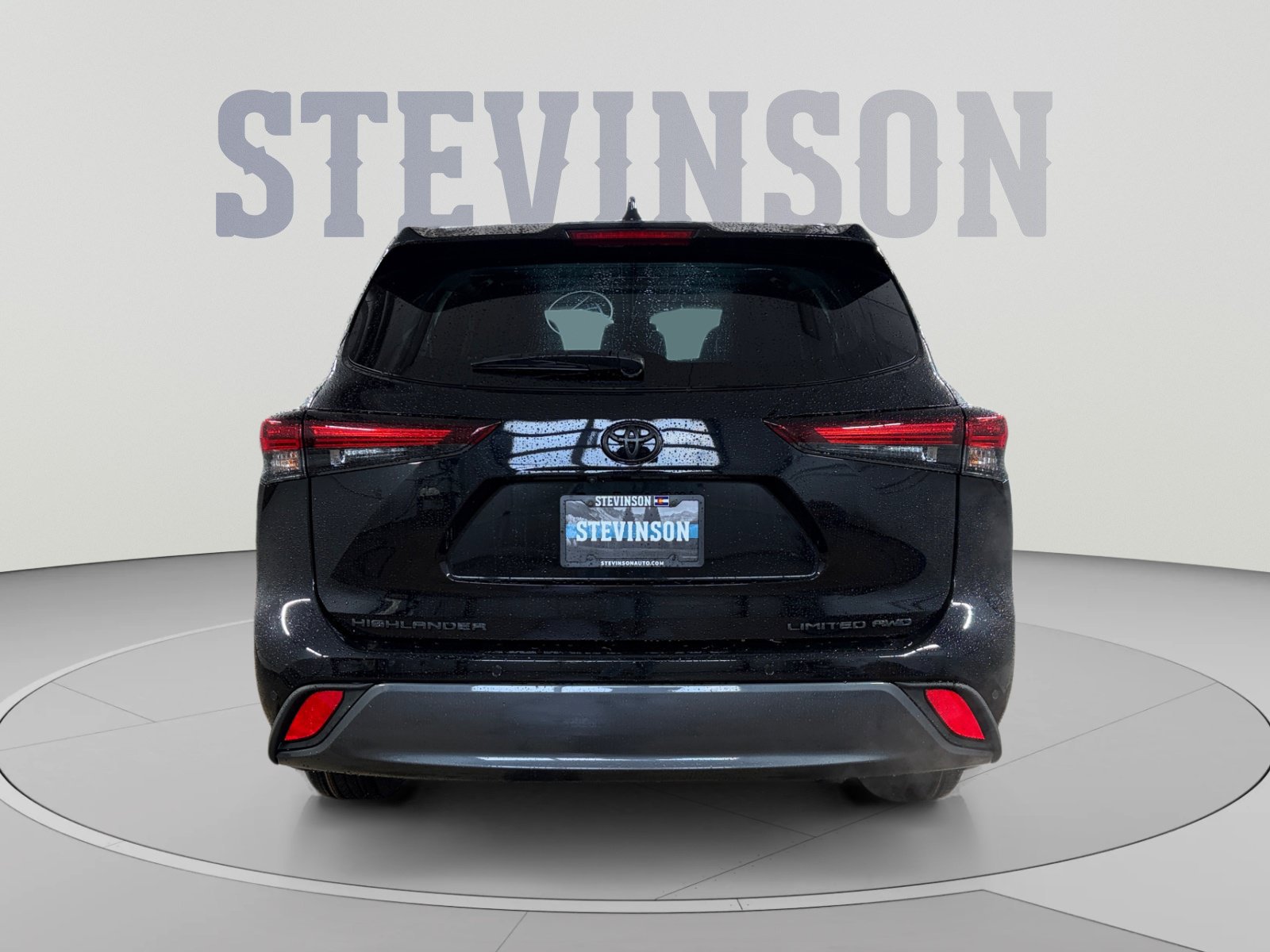New 2026 Toyota Highlander Limited AWD/4WD image 4