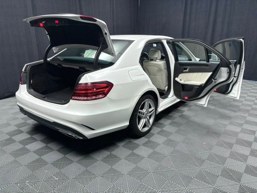 Used 2014 Mercedes-Benz E 350 4MATIC Sedan w/ Premium 1 Package image 21