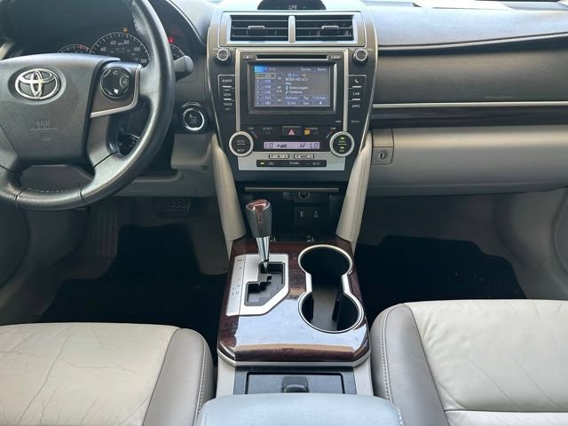 Used 2012 Toyota Camry XLE FWD image 15