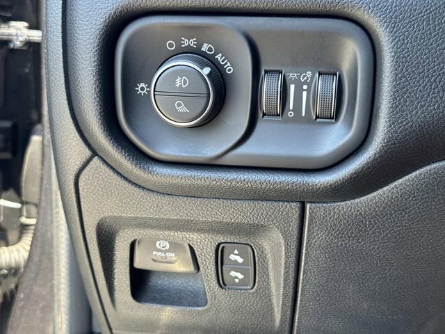 Used 2021 RAM 1500 Laramie w/ Sport Appearance Package AWD/4WD image 19