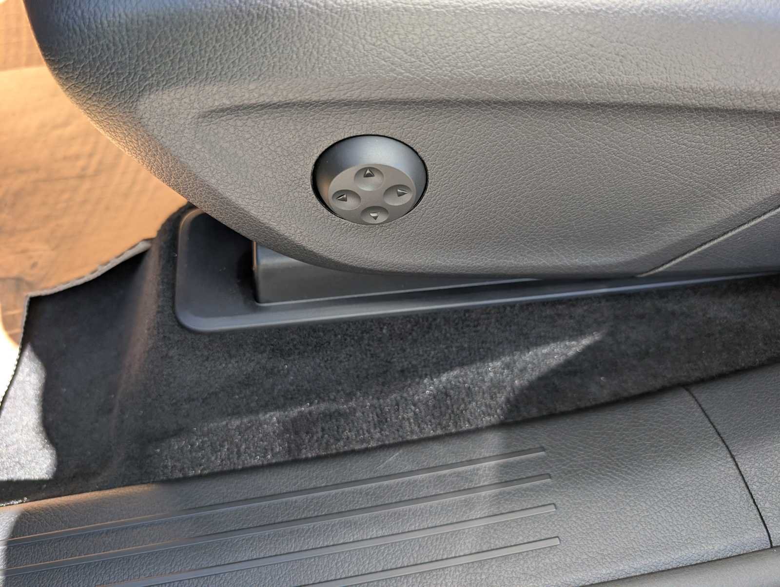 New 2027 Mercedes-Benz GLS 450 4MATIC image 29