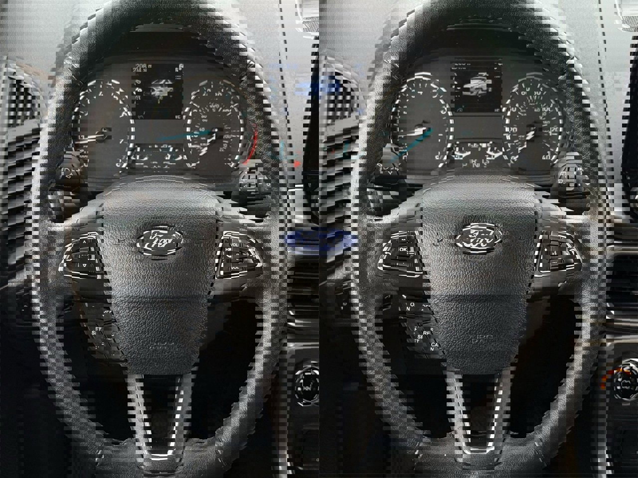 Used 2020 Ford EcoSport SE image 12