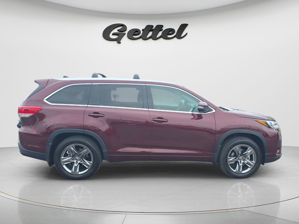 Used 2019 Toyota Highlander Limited Platinum image 4