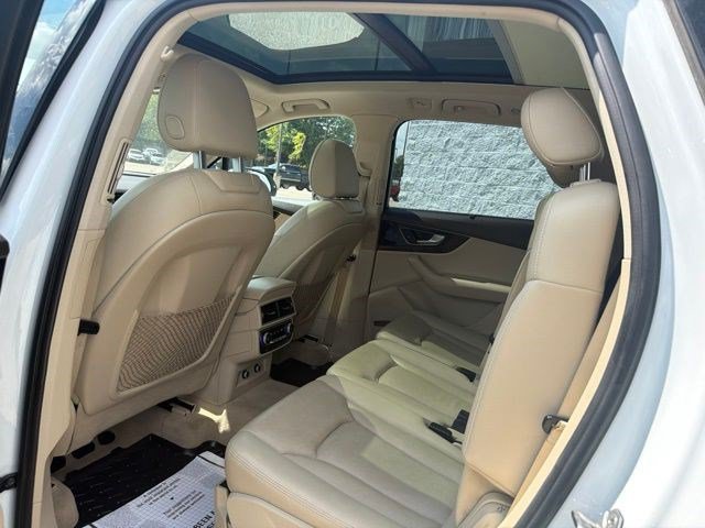 Used 2018 Audi Q7 3.0T Prestige AWD/4WD image 17