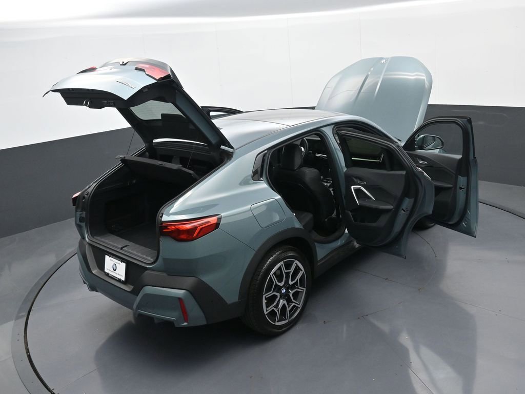 Used 2025 BMW X2 xDrive28i AWD/4WD image 43