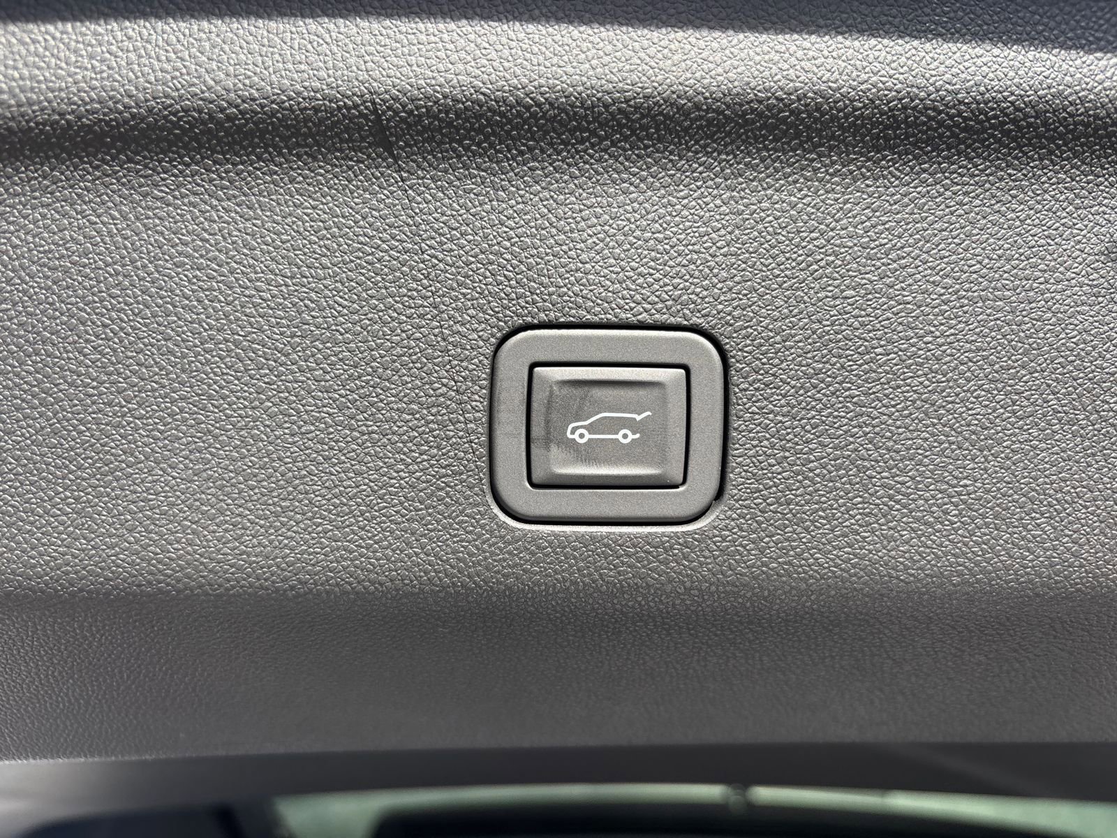 New 2026 GMC Yukon Denali w/ Denali Reserve Package image 37