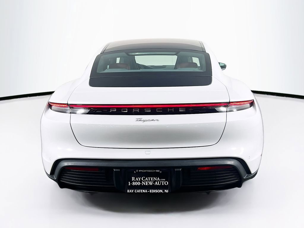 Certified 2022 Porsche Taycan image 10