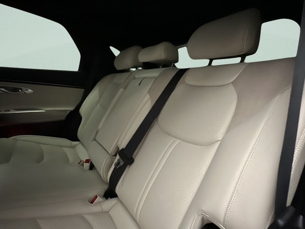 Certified 2025 Genesis Electrified GV70 AWD/4WD image 14
