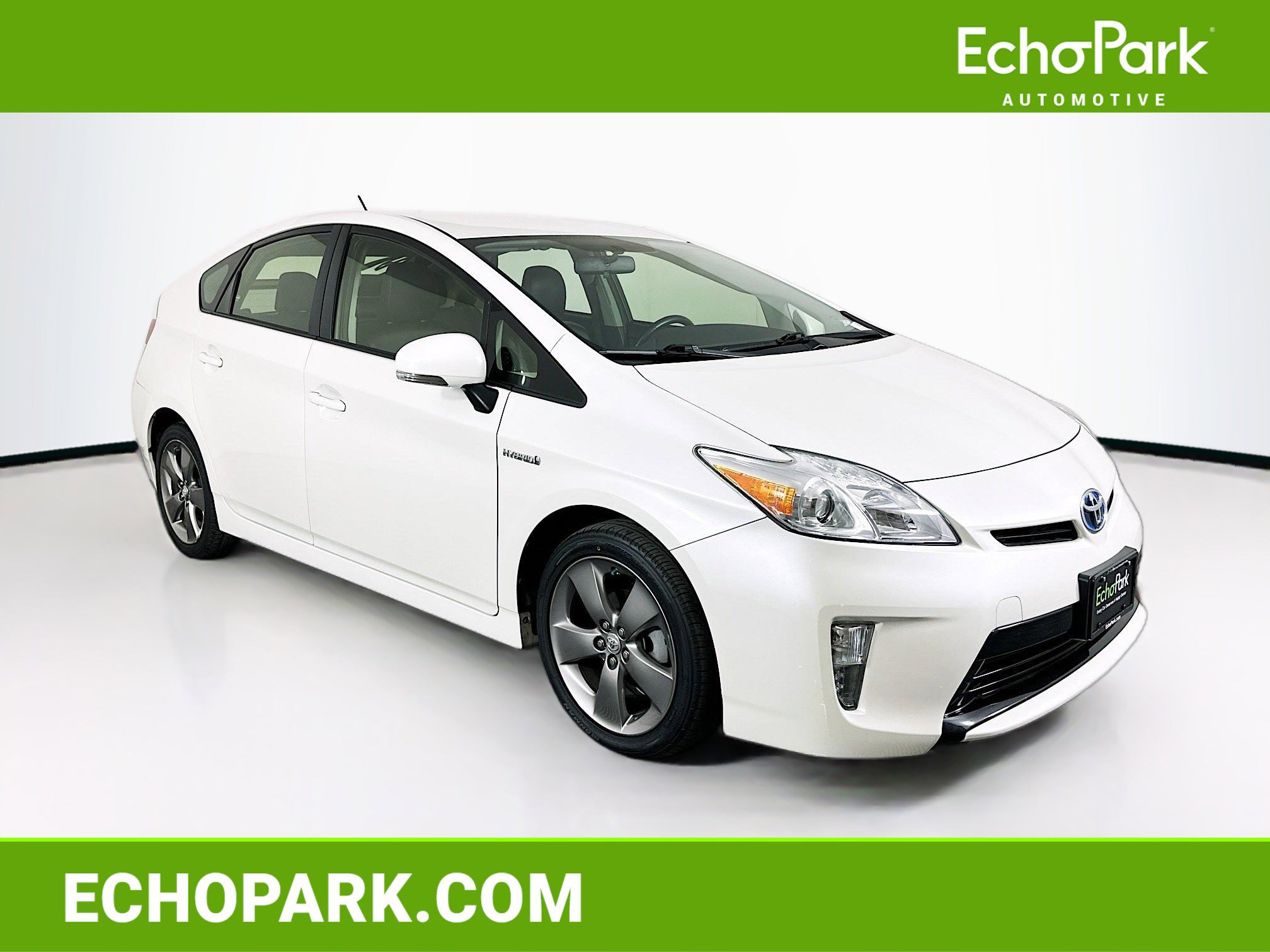 Used 2015 Toyota Prius Persona Series FWD image 1