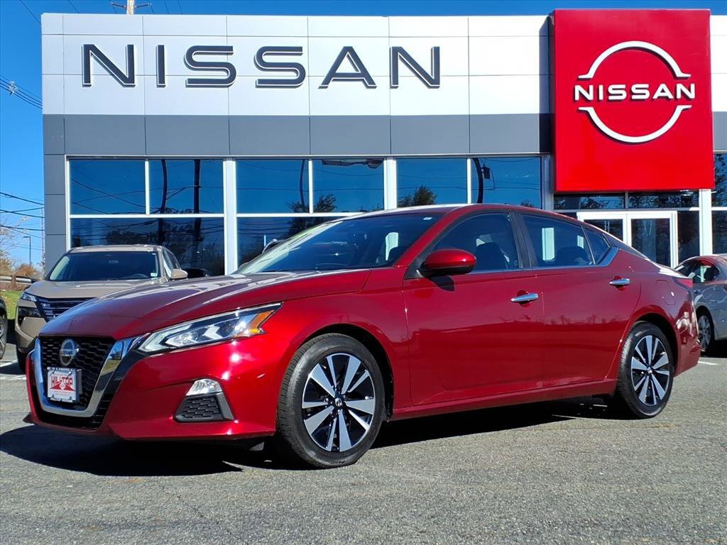 Certified 2022 Nissan Altima 2.5 SV