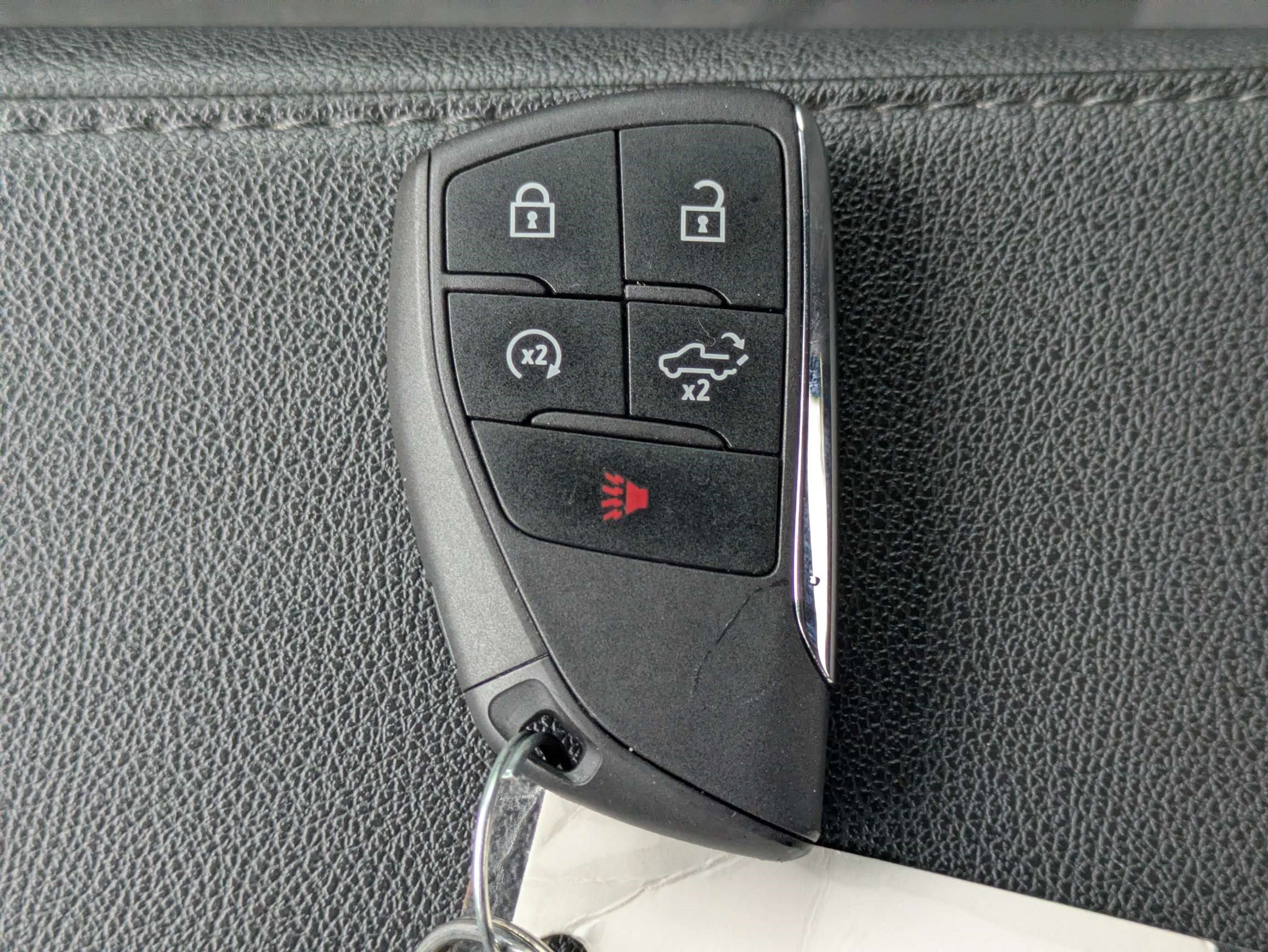 Used 2024 Chevrolet Silverado 1500 Custom RWD image 24