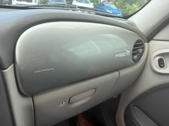 Used 2002 Chrysler PT Cruiser Limited FWD image 26