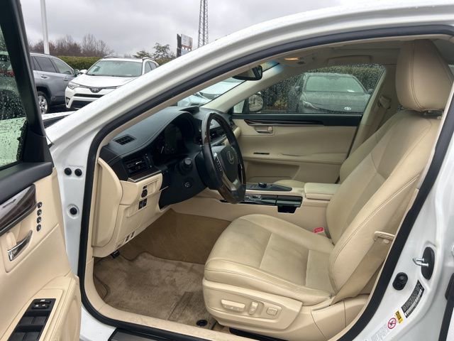 Used 2015 Lexus ES 350 w/ Premium Package image 12