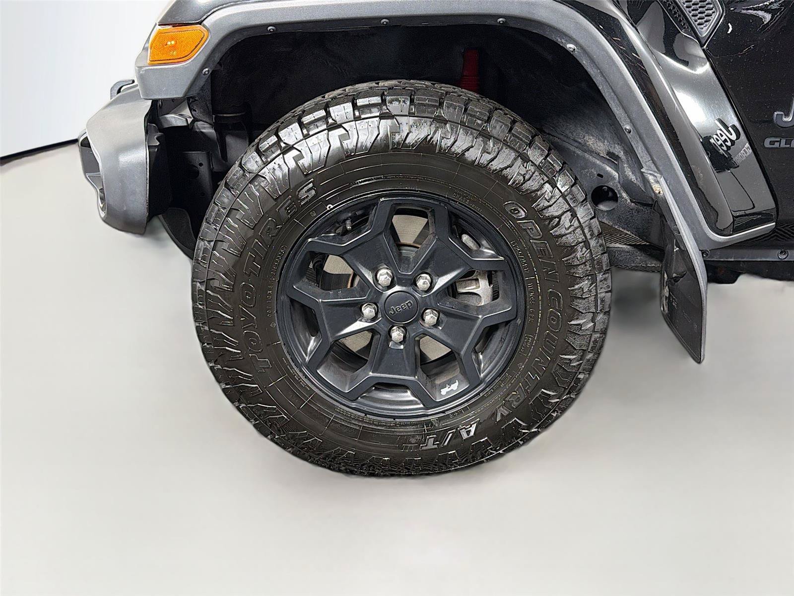 Used 2022 Jeep Gladiator Sport AWD/4WD image 29