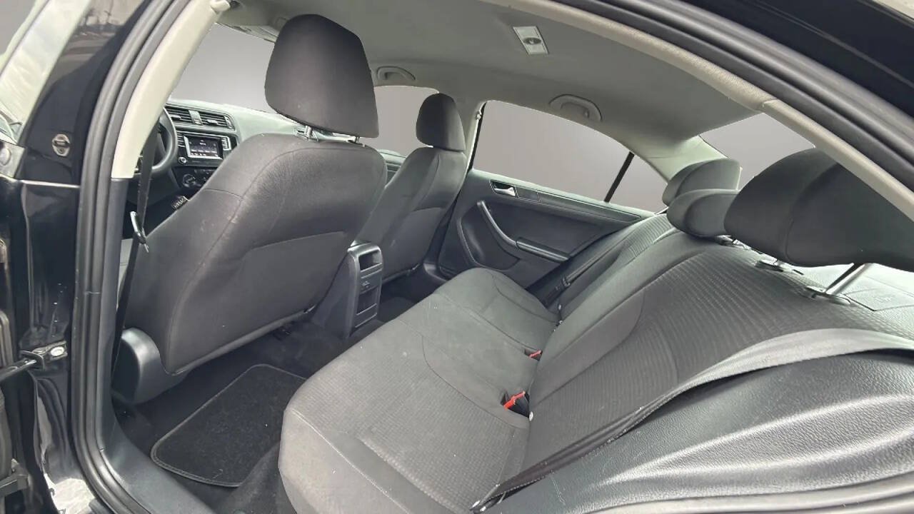 Used 2016 Volkswagen Jetta S FWD image 10