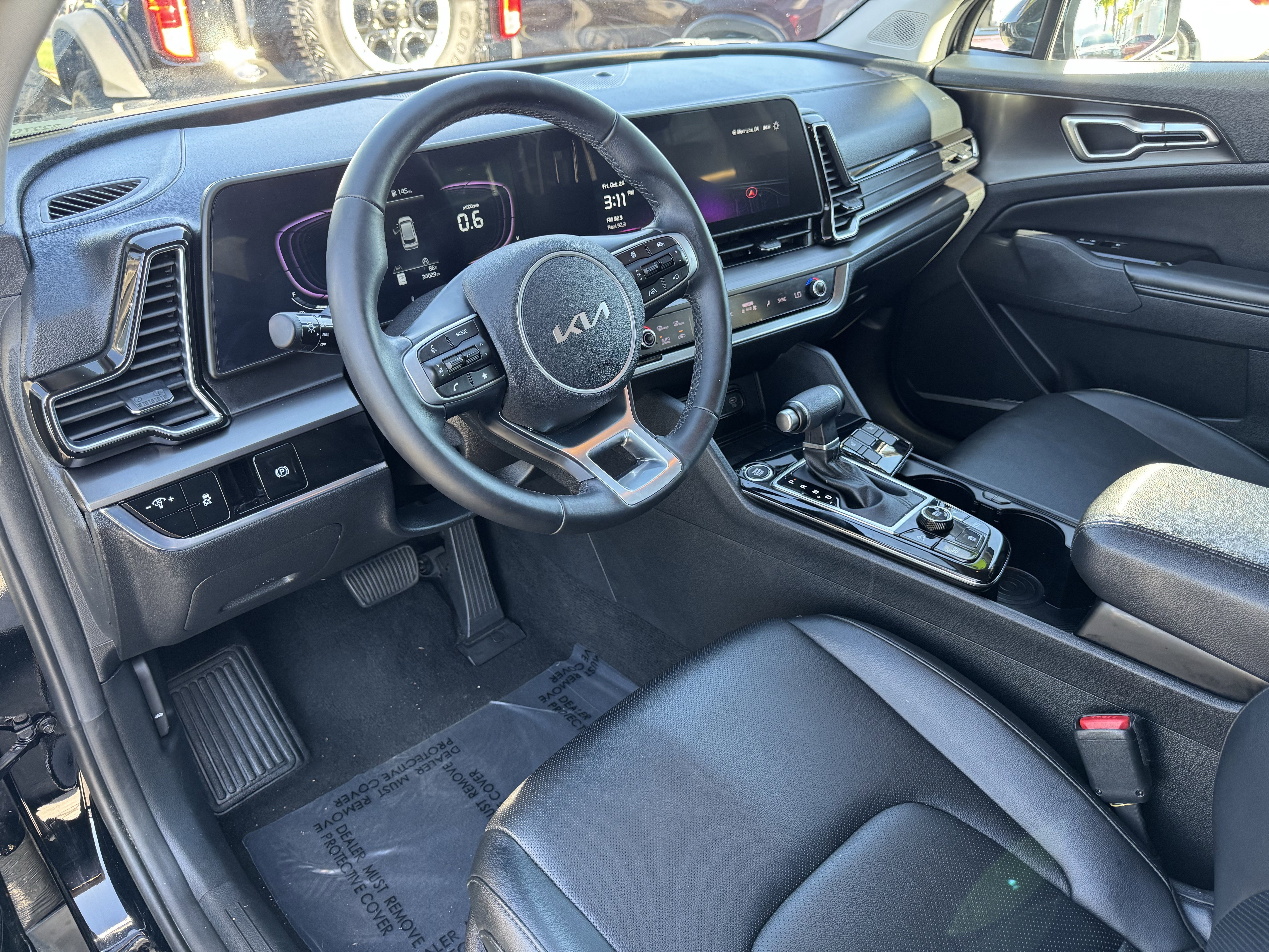 Used 2024 Kia Sportage EX image 17